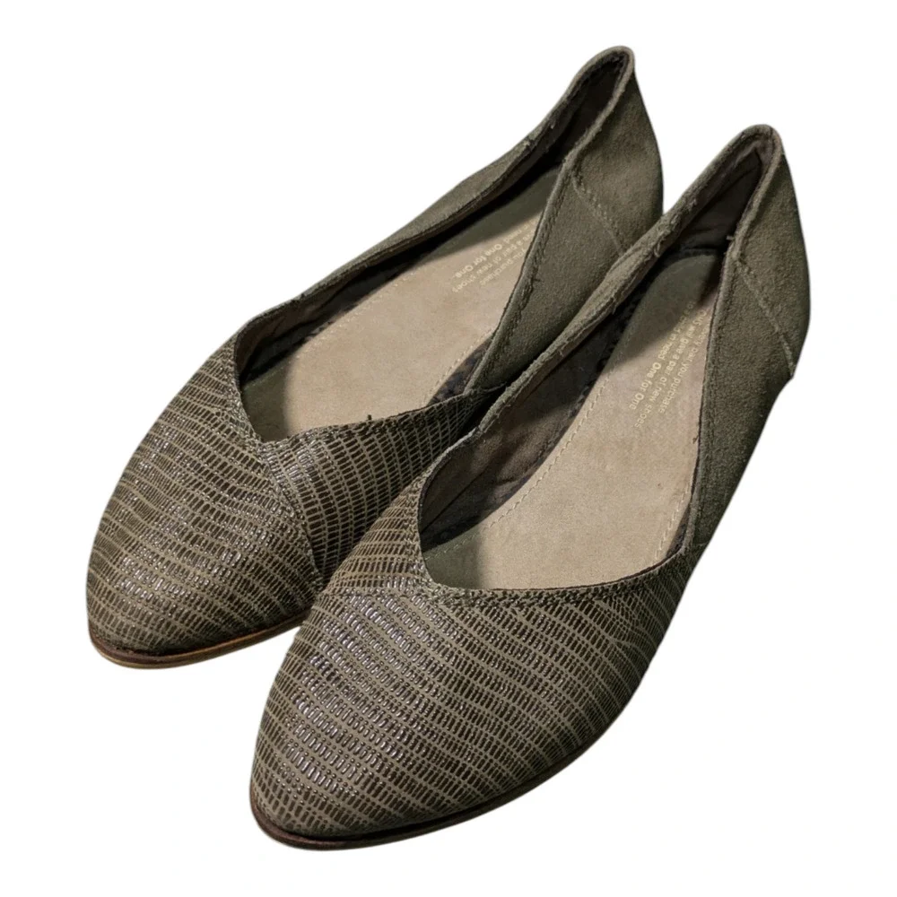Toms Olive Green Shoes Suede Jutti Flats Size W 7.5